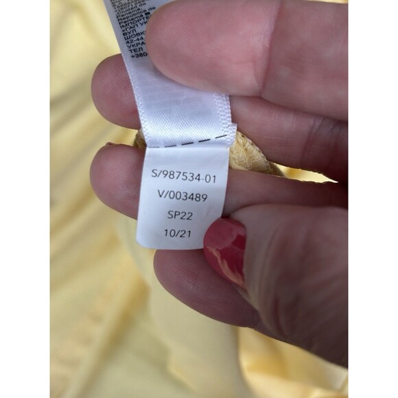 Athleta Getaway Tee Pale Lunaria Butter Yellow Medium Short Sleeve Relaxed - Picture 8 of 13